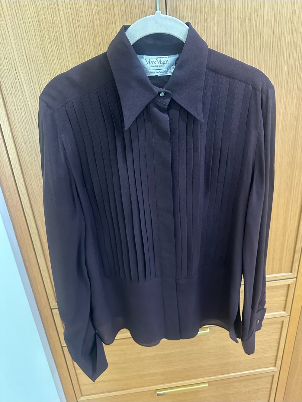 MaxMara Dark Plum Pleated Long-Sleeve Tuxedo Shirt, Size 38